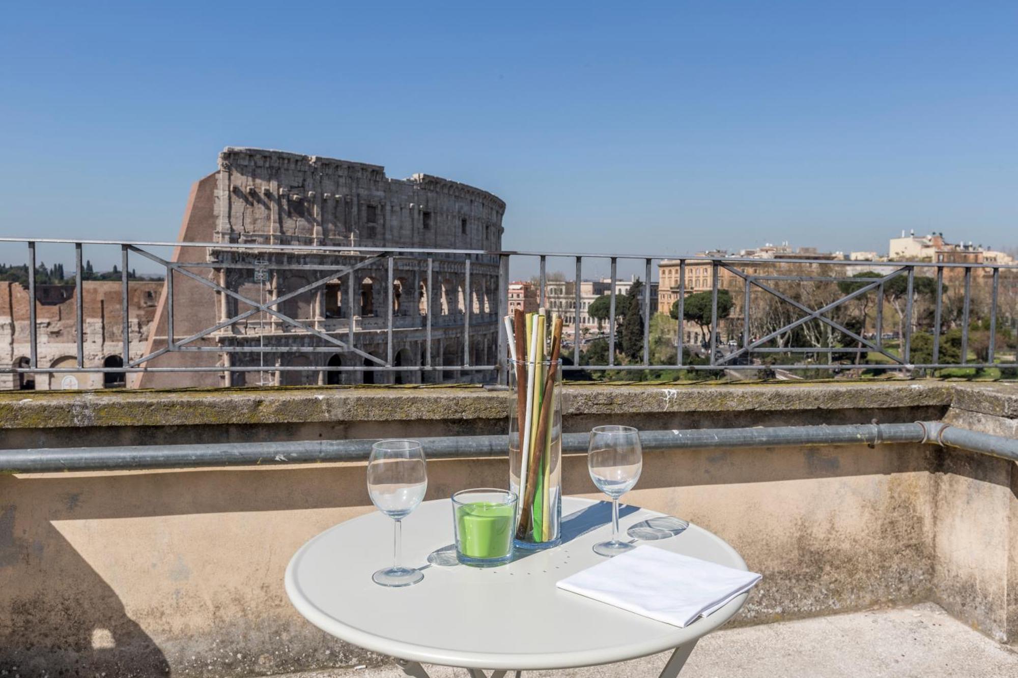 Eve Penthouse Colosseo Рим Экстерьер фото